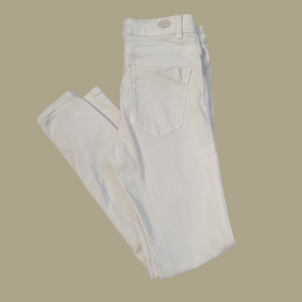 White Zara Stretchy, Skinny Jeans